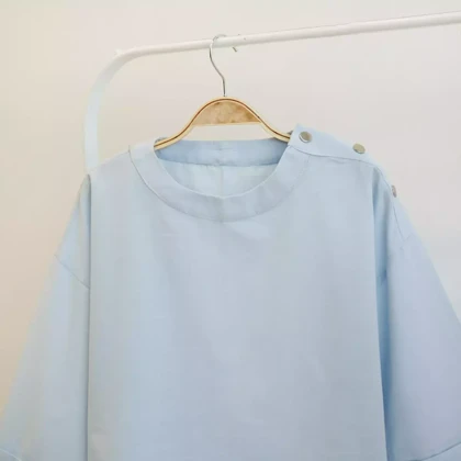 بلوز سرشانه دکمه