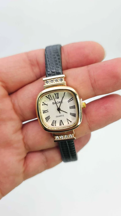 ساعت مچی زنانه باوک BAOKE بند چرمی ، اسپرت و روزمره با جعبه کادویی