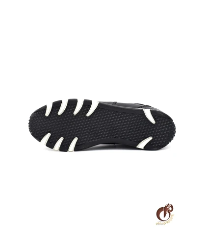 نیم بوت زنانه ساق‌دار تمام چرم mrch30083