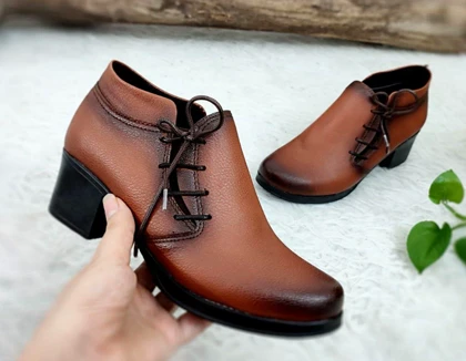 کفش طبی اداری مدل بغل بندی کد 545
