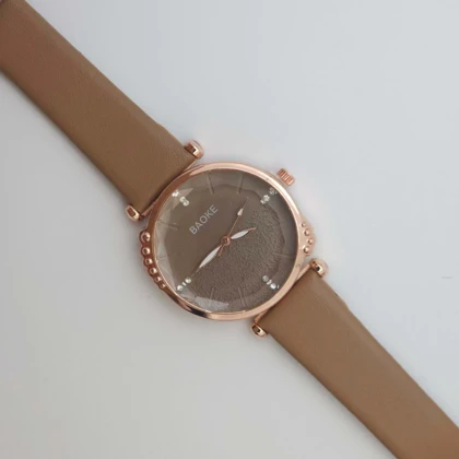 ساعت مچی زنانه باوک BAOKE بند چرمی ، اسپرت و روزمره با جعبه کادویی