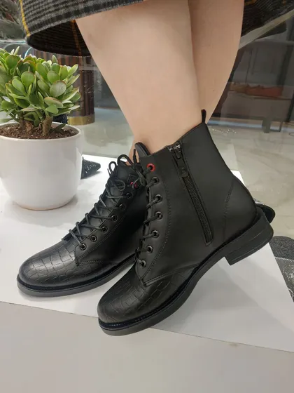 نیم بوت اسپرت طرح سنگی زنانه کد 2009