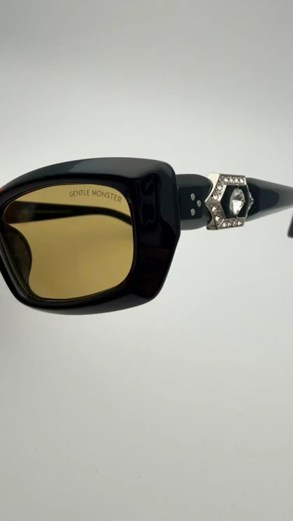 عینک آفتابی جنتل مانستر Gentle Monster Demond 01