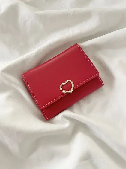 کیف پول دخترانه