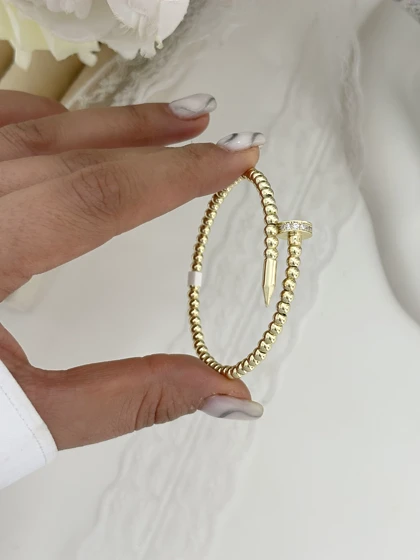 بنگل میخی استیل طلایی زنانه 962