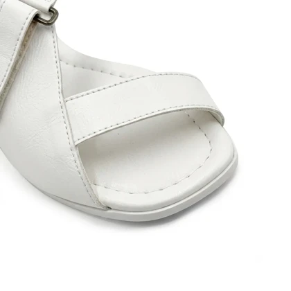 صندل زنانه استرادیواریوس مدل Stradivarius Sandal - SB765