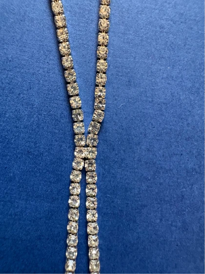 گردنبند کراواتی نگین‌دار زنانه برند accessories