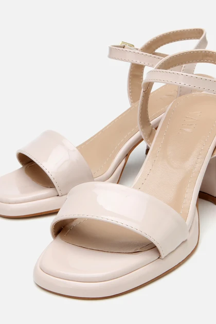 صندل زنانه yaya-by-hotic yaya-by-hotic