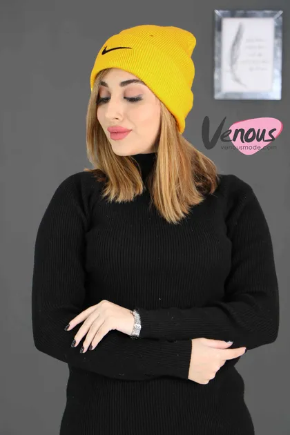 کلاه بافت NIKE