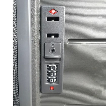 چمدان سایز بزرگ Travolic مدل TV892 LARGE