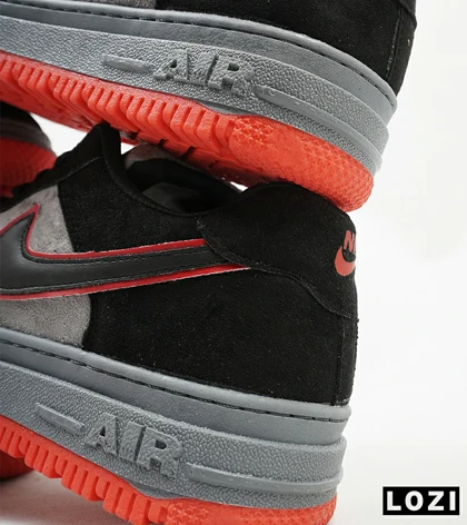 کفش کتانی بزرگ پا طوسی قرمز مشکی نایک NIKE AIR FORCE