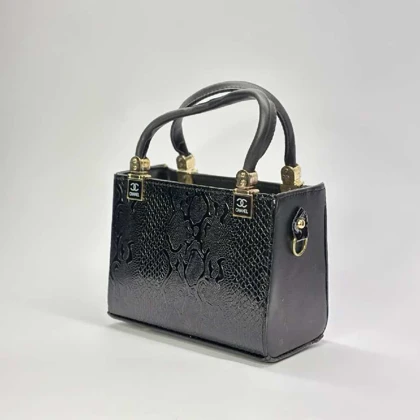 کیف دستی زنانه مدل شنل ورنی