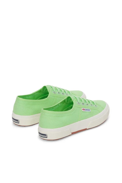 کتانی سوپرگا superga