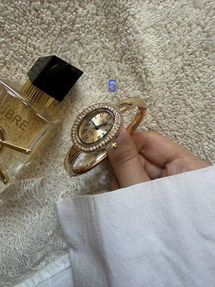 ساعت بنگلی بیضی
