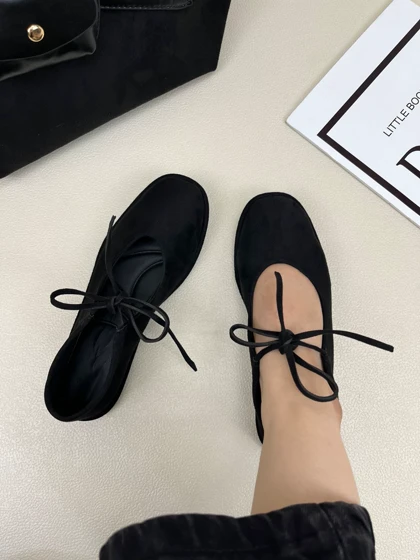 کالج زنانه عروسکی کلارک رو بند Clarks کد : 1483