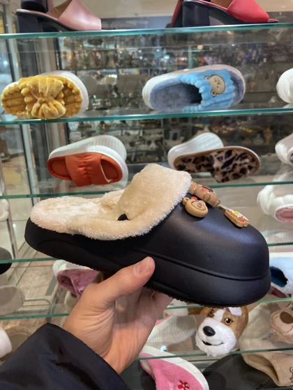 اسلیپر حوله ای زنانه مدل کریسمس