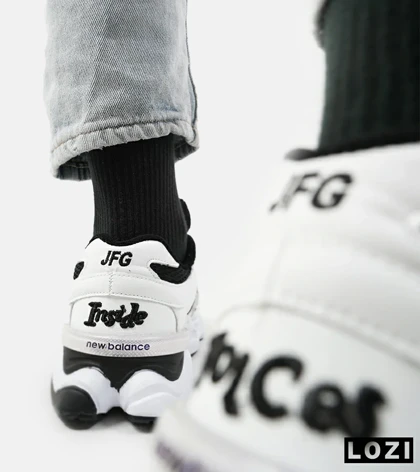 کفش کتانی بزرگ پا سفید مشکی NEW BALANCE 9060 مدل 5288