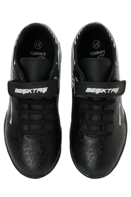 کفش فوتبال بچگانه kinetix