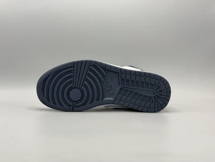 کتانی نایکی جردن1 مید نایت نیوی بلو/Nike AJ1