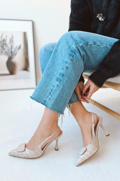 کفش پاشنه‌بلند کلاسیک زنانه polka-store polka-store