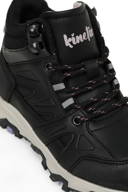 کفش های طبیعت گردی بچگانه کینتیکس kinetix