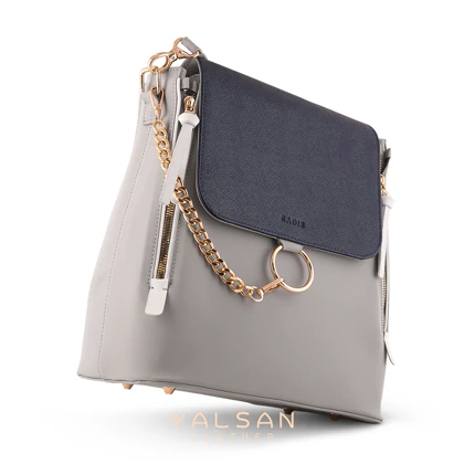 کوله پشتی زنانه چرم رادیس مدل Adriana کد 055-M.MC