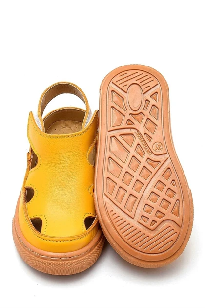 کفش های روزمره بچگانه first-step