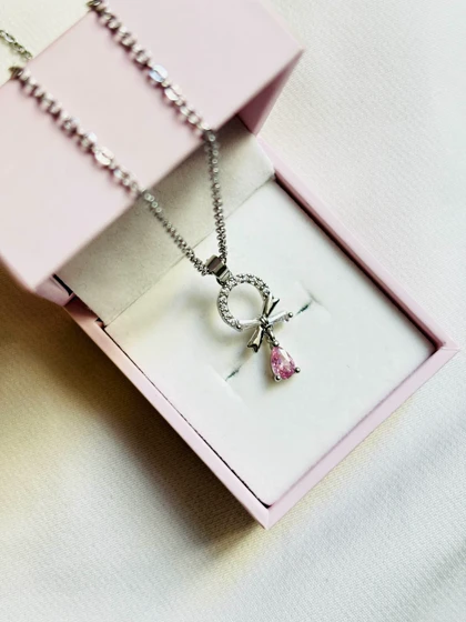 گردنبند نگین