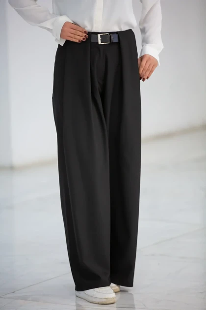 شلوار زنانه بزایاق جلو پیلی