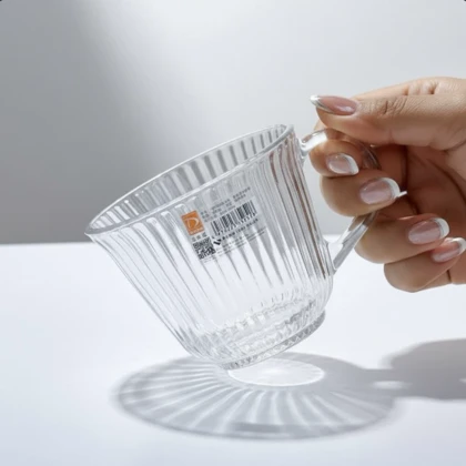 فنجان چای خطی