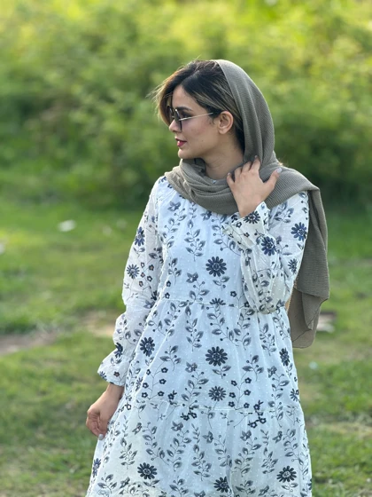 پیراهن مانتویی خامه دوزی (دارای ایراد جزئی)