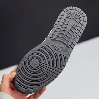 کفش نایک جردن وان لو تراویس اسکات نورث فیس Jordan 1 Low Travis Scott x North Face