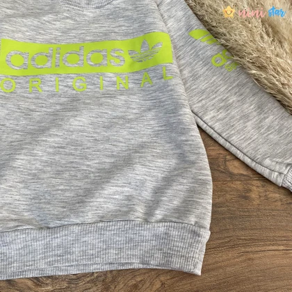 بلوز adidas پسرانه خاکستری روشن