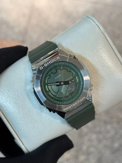 ساعت جی شاک زنانه GM-S2100 سبز قاب سیلور