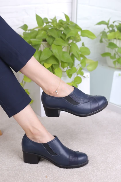 کفش پرسنلی زنانه کد 1128 پلاک