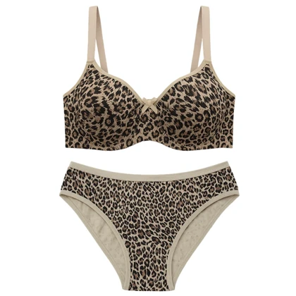 ست شورت و سوتین زنانه شارمین مدل پلنگی فنردار کد 5466-2065