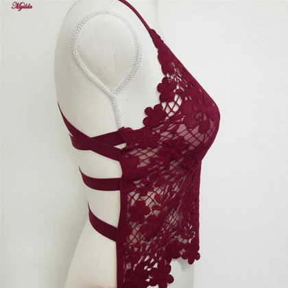 تاپ زنانه ماییلدا مدل گل‌گلی گیپوری کد 5474-1837