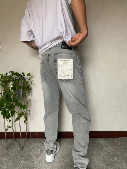 شلوار مام فیت طوسی روشن زاپ‌دار BALENCIAGA