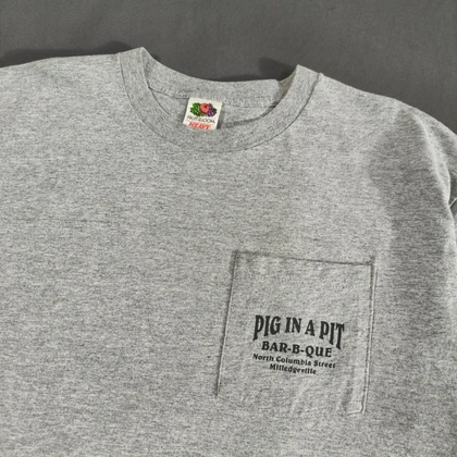 SIZE L-XL تیشرت اورجینال برند معتبر Fruit Of The Loom امریکا مدل Pig in a Pit