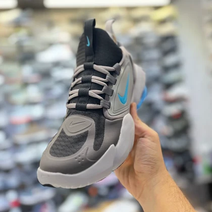 کفش راحتی مردانه نایکی مدل آلفا ساواچ Alpha savage طوسی