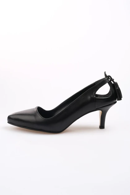 کفش پاشنه‌بلند کلاسیک زنانه میوگوستو mio-gusto