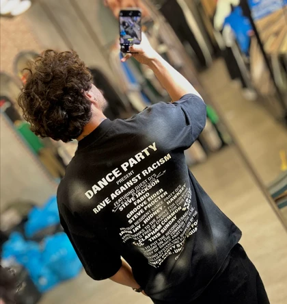 تیشرت مردانه پیش و پشت چاپ dance