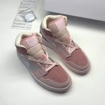 کفش نایک ایر جردن وان ساق‌دار دیجیتال پینک Nike Air Jordan 1 High Digital Pink