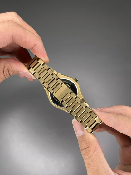 ساعت مچی سیکو بند طلایی صفحه سفید Seiko VIP