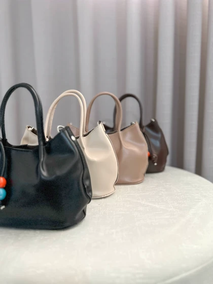 کیف اسپرت مدل اویز مرواریدی