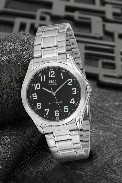 ساعت qandq qandq