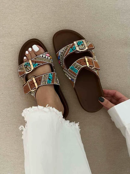 صندل نگین‌دار