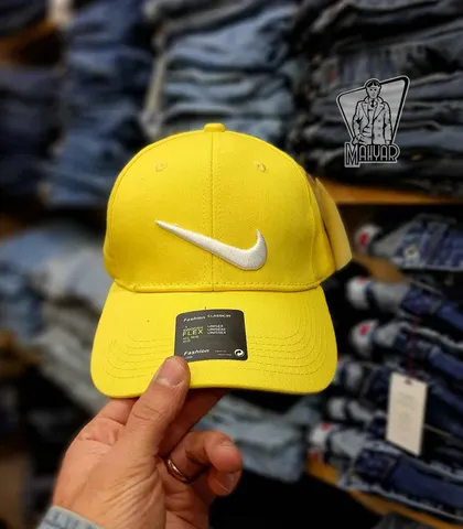 کلاه لبه دار NIKE