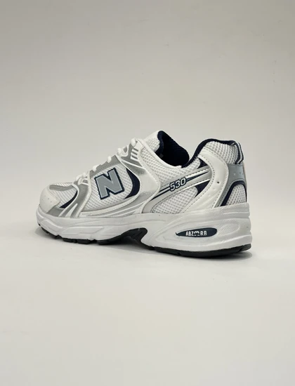 کفش روزمره نیوبالانس 530 سفید سرمه ای