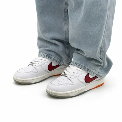 کفش کتانی مردانه نایک جردن SB سفید زیره قرمز Nike Jordan SB